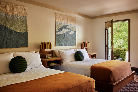 Marriott International Explores the Outdoors with Postcard Cabins and Trailborn