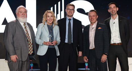 ISHC Honors Bruce White with the Pioneer Award at ALIS